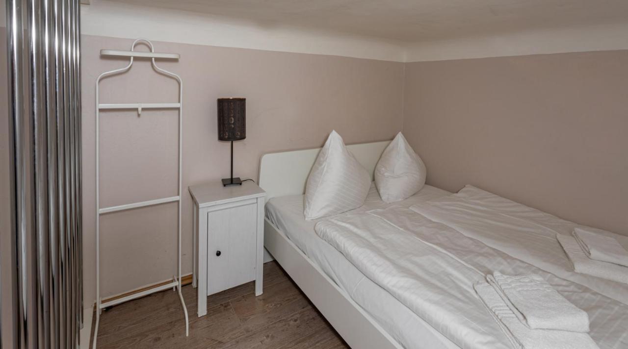 Michalska Apartment Praha Bagian luar foto
